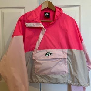 Nike women’s crop windbreaker jacket